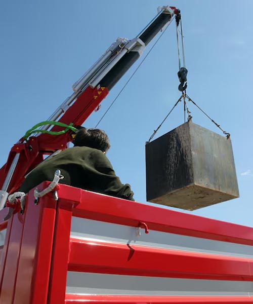 Mega Crane - 001 - Services-Contract-Lifting-001